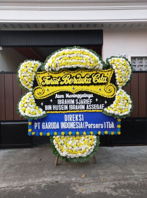 Papan Bunga Duka di Purbayan